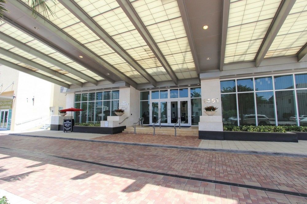 Global Luxury Suites At One Broadway Miami Exterior foto