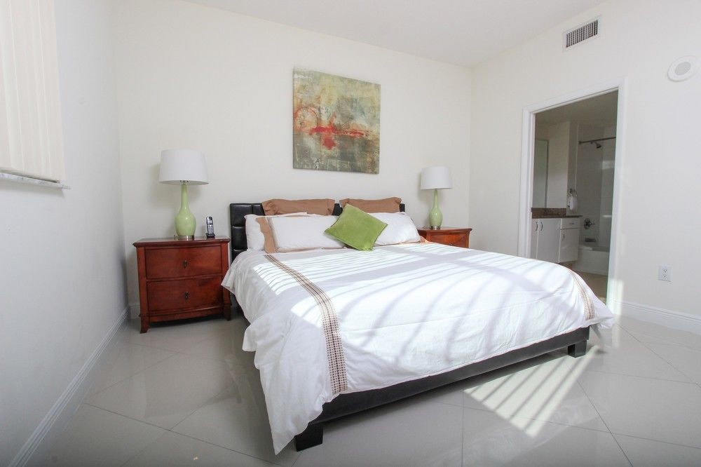 Global Luxury Suites At One Broadway Miami Exterior foto
